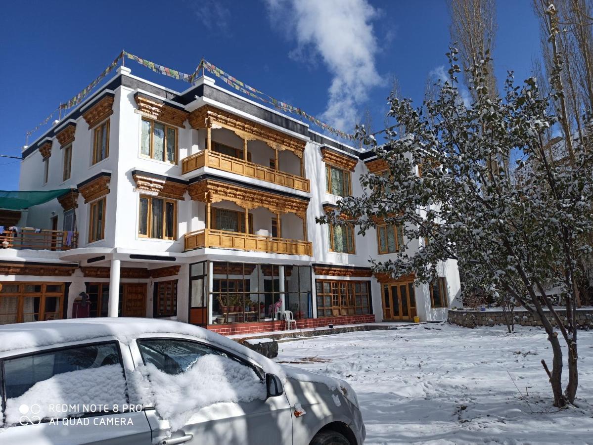 Rock Castle Residency Hotel Leh Exterior foto